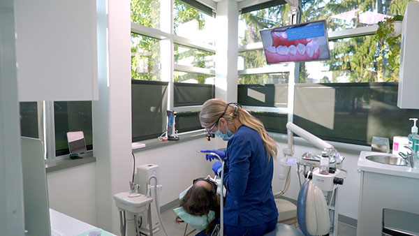 EMS Airflow® at Exceptional Smiles Landerbrook